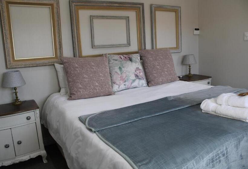 ペンション Oakview Guesthouse