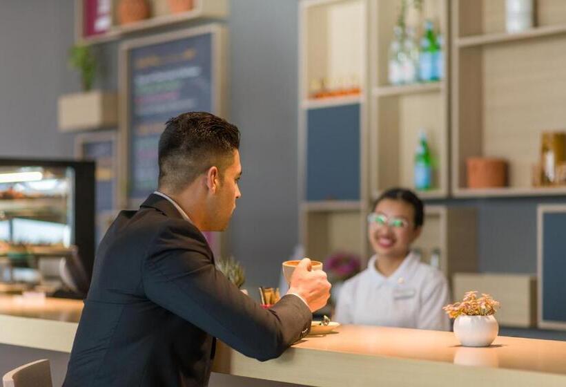 Intercityhotel Muscat