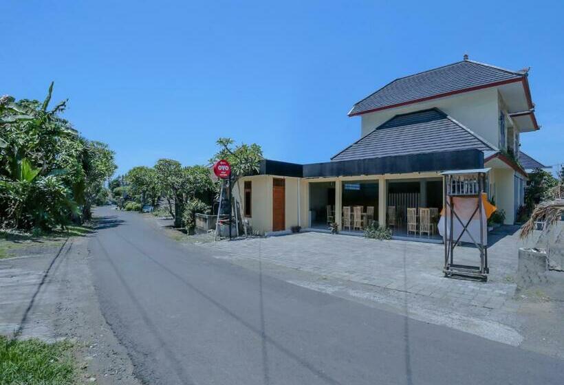 Отель Oyo 3974 Villa Kayyana