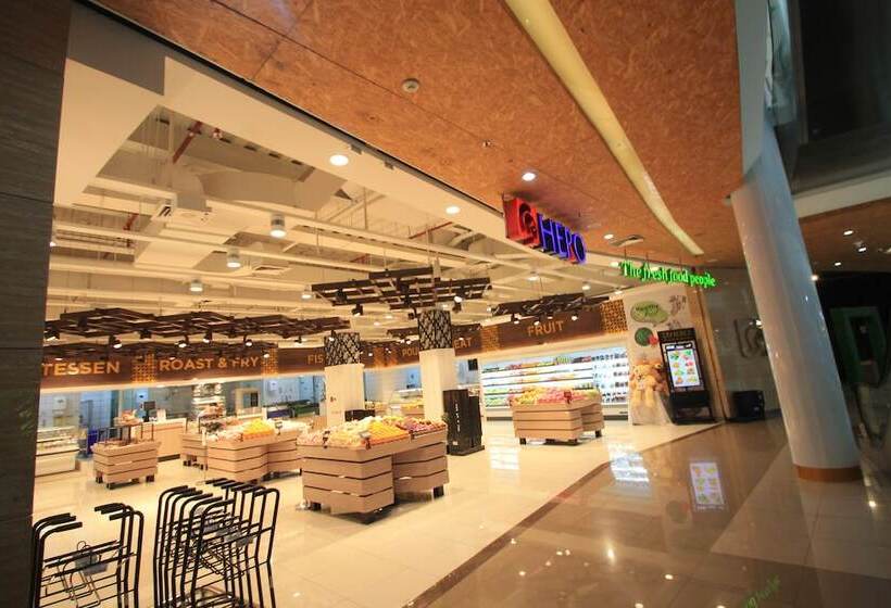 هتل Apartemen Grand Kamala Lagoon By Aparian