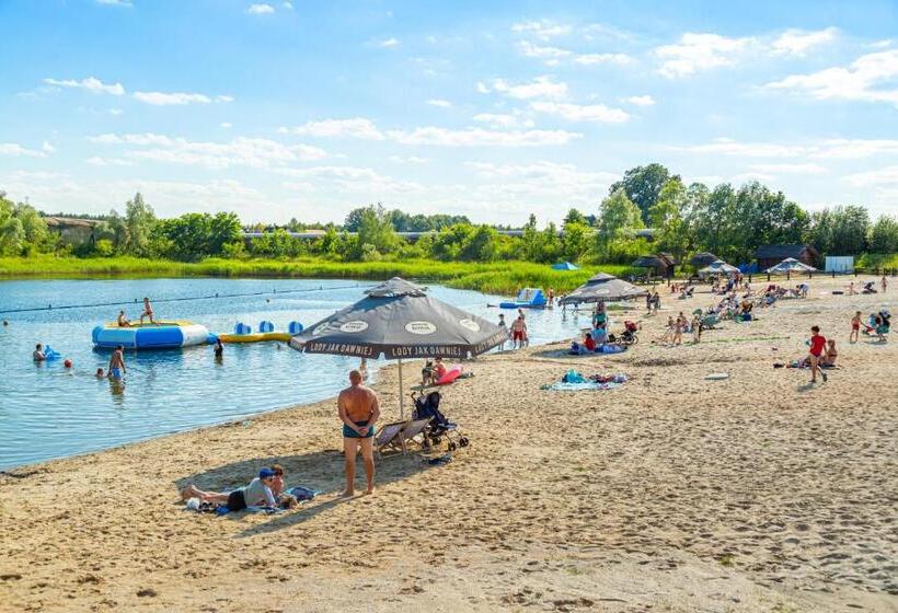 ユースホステル Noclegi Jurapark Krasiejów