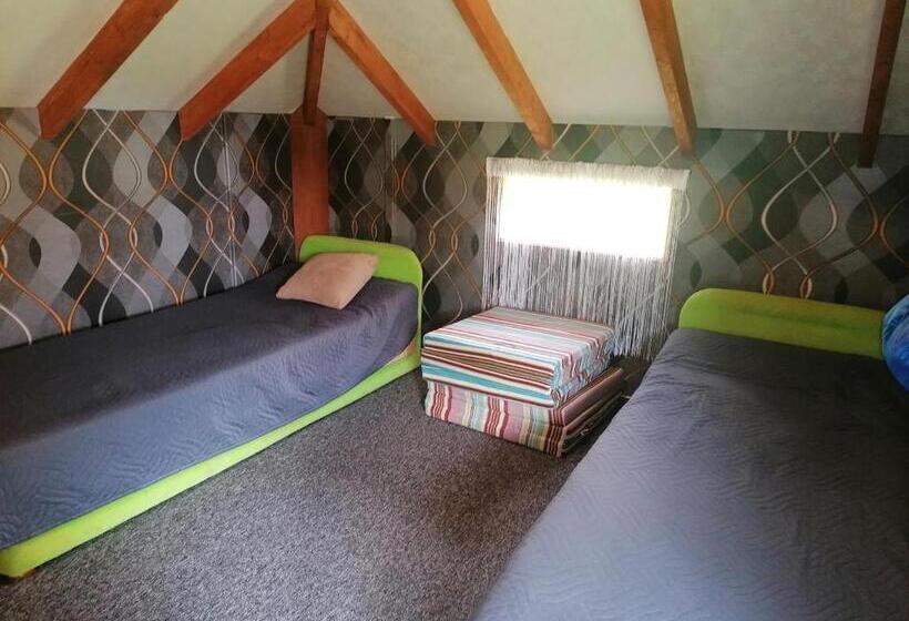 בית מלון כפרי Agroturystyka Siedlisko Pod Dębami