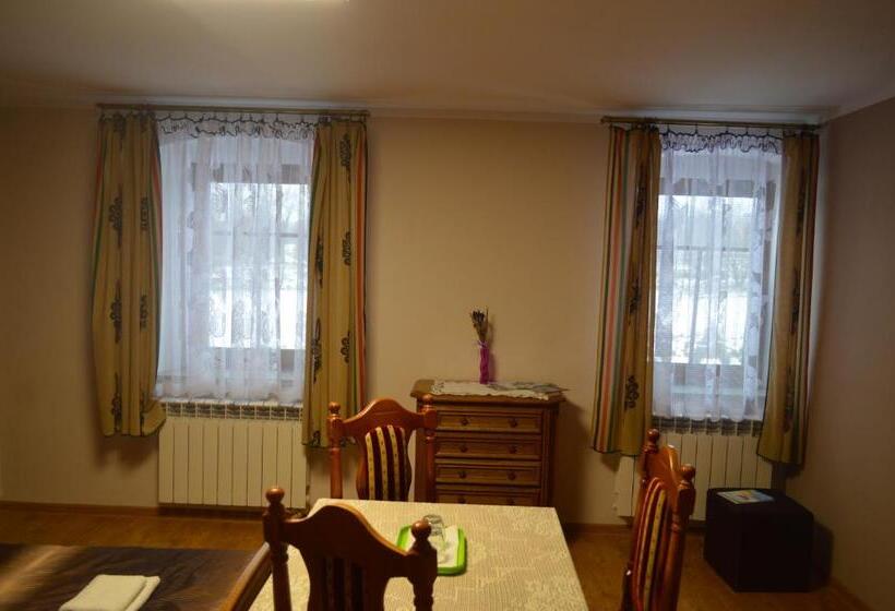 酒店 Gospodarstwo Agroturystyczne Chata Na Izerskim Wzgórzu