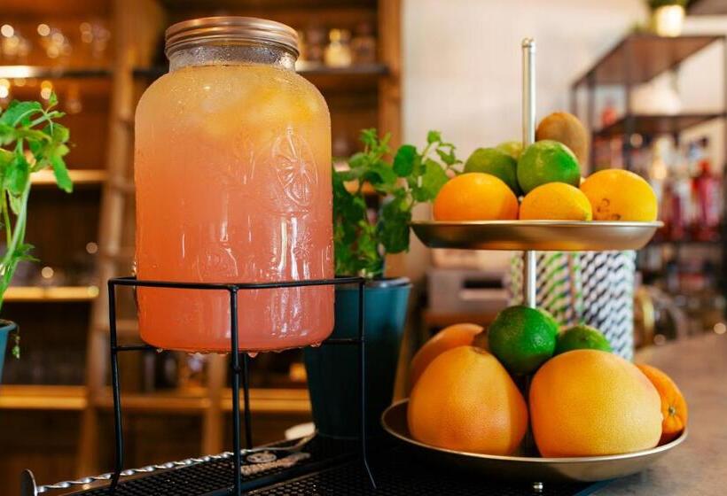 酒店 Lemoniada