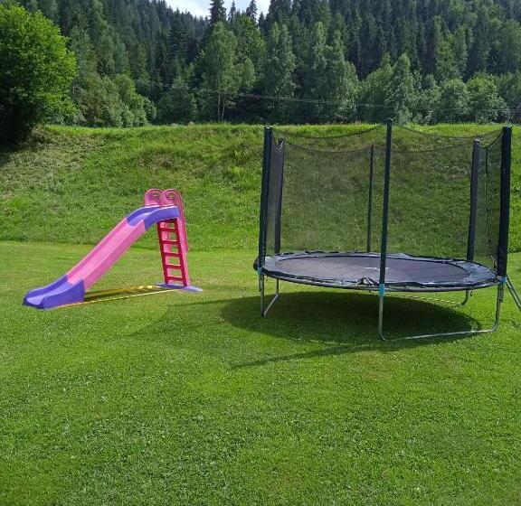 ホテル Agroturystyka U Chlebków