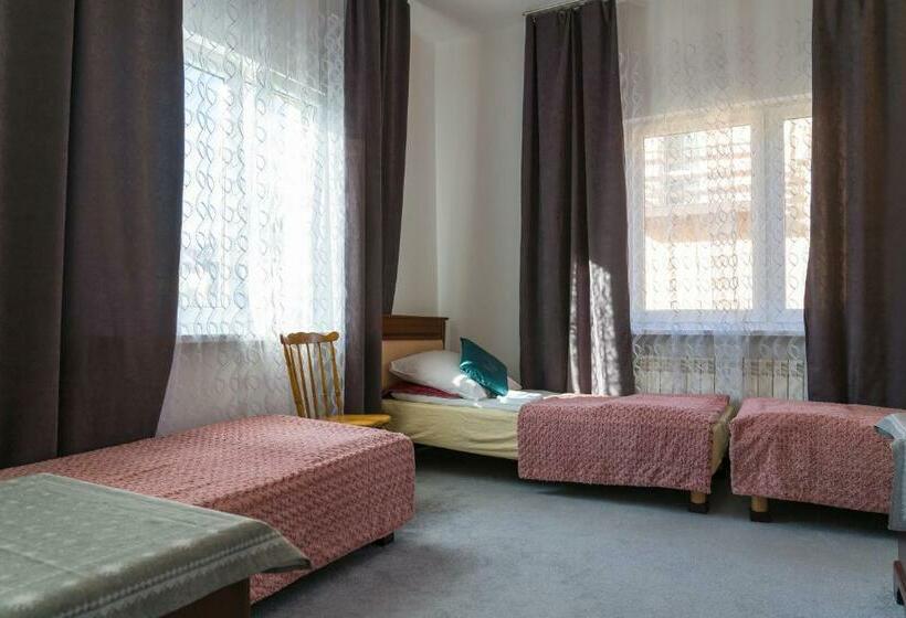 膳宿费 Milusia Muszyna