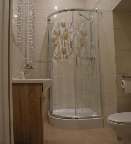 هاستل Ada Aparthouse