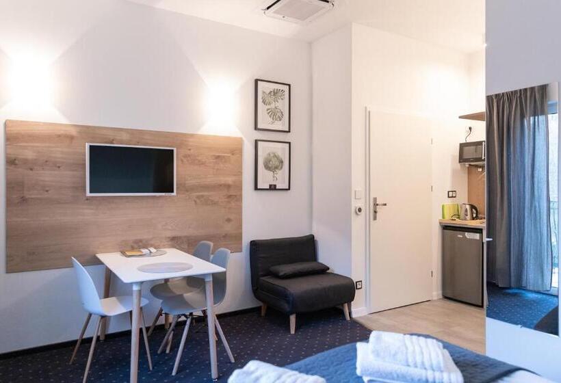 ベッドアンドブレックファースト Apartamenty Pod Zamkiem W Janowcu