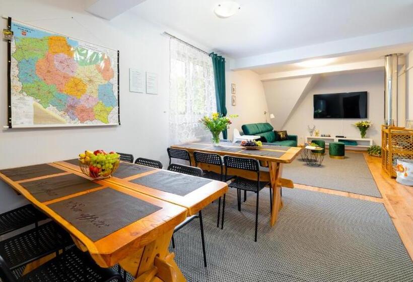 مبيت وإفطار Leśniczówka Pod śnieżką