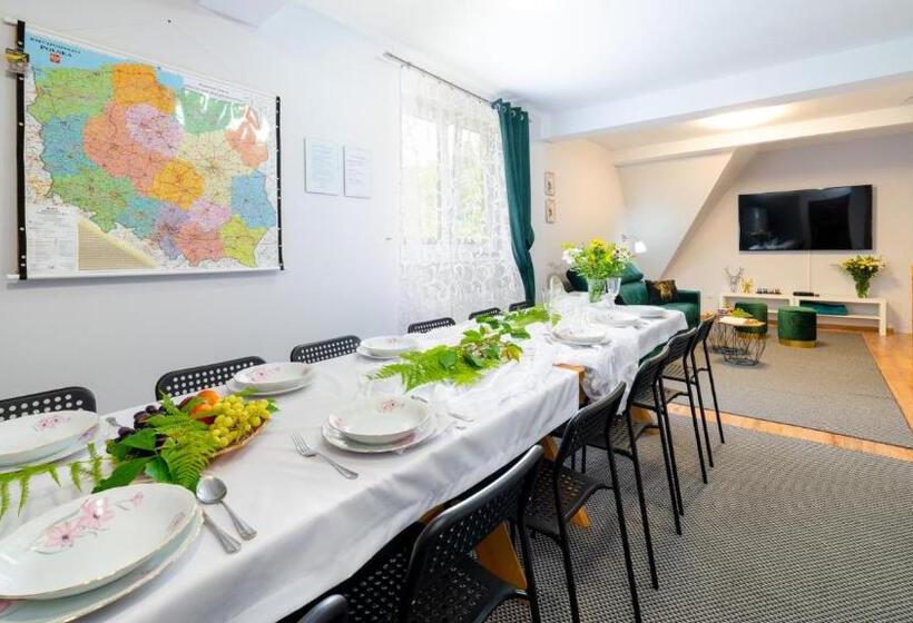 مبيت وإفطار Leśniczówka Pod śnieżką