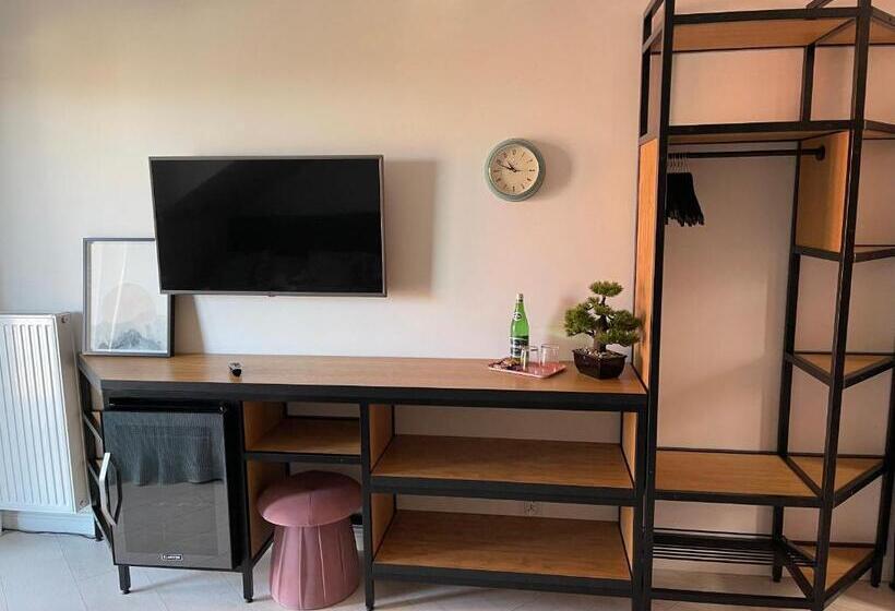 مبيت وإفطار Nova Apartamenty Rewa