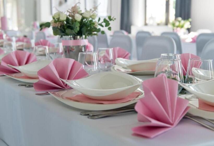 تختخواب و صبحانه Strzelec Noclegi