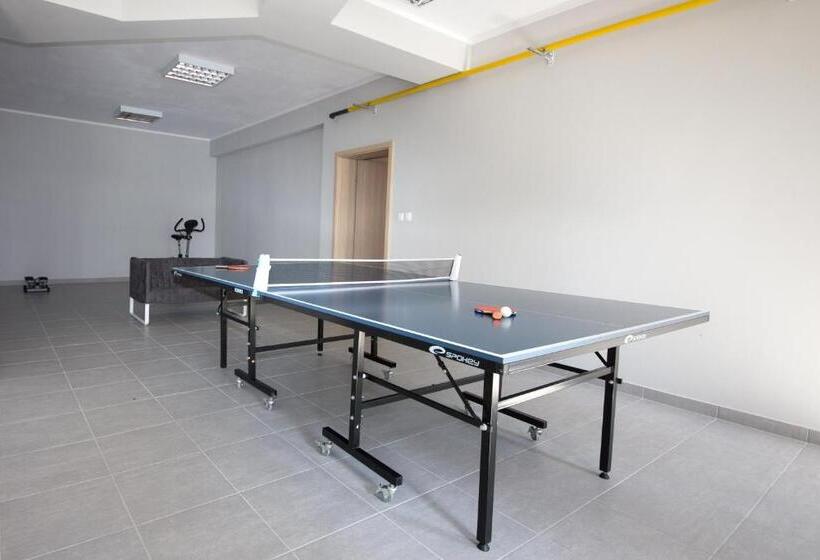 تختخواب و صبحانه Villa Obis