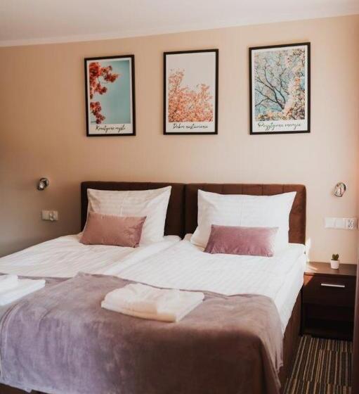 تختخواب و صبحانه Villa Paula