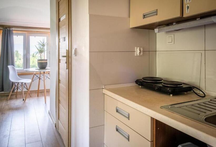 Bed and Breakfast Zajazd Izabela