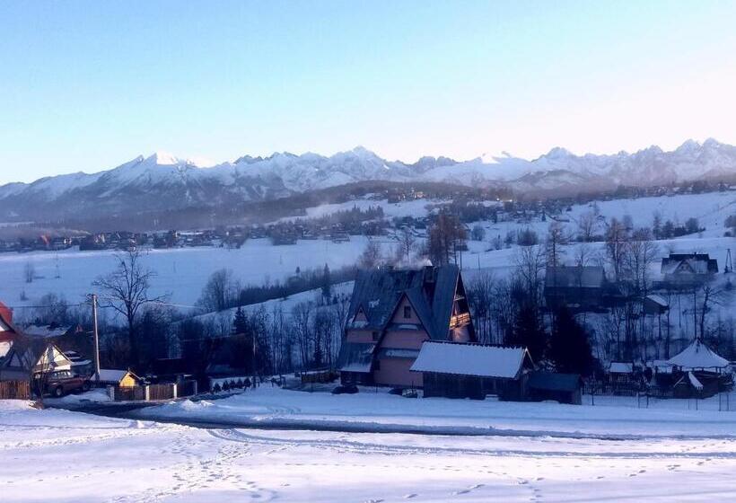 هتل Agrotatry U Stachy