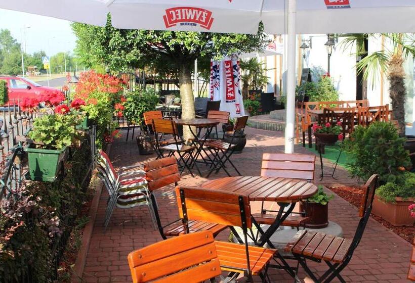 酒店 Piano Cafe B&b