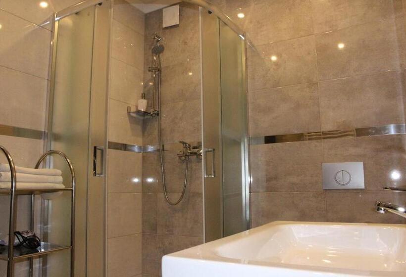 酒店 Piano Cafe B&b