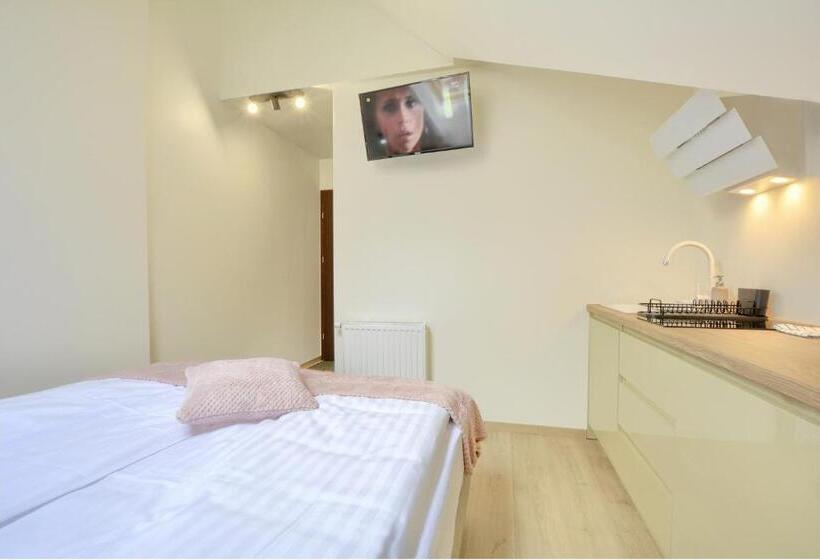 پانسیون Willa Teresa