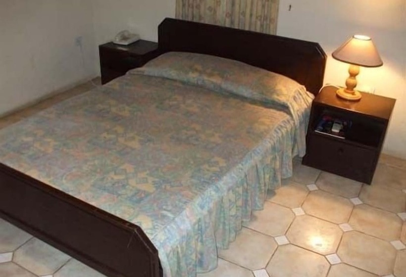 צימר Coconut Grove Bridge House