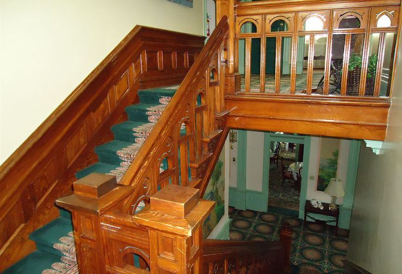 민박 Edenfield House