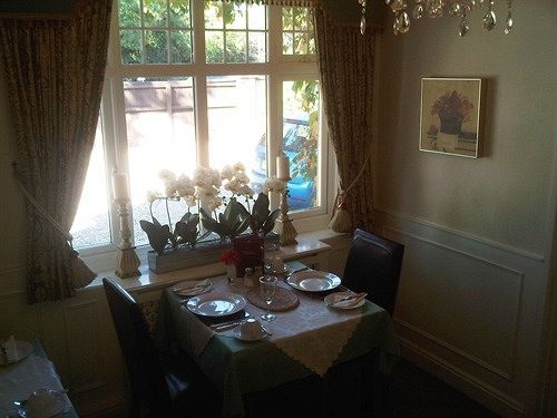 مبيت وإفطار Forest Gate Lodge