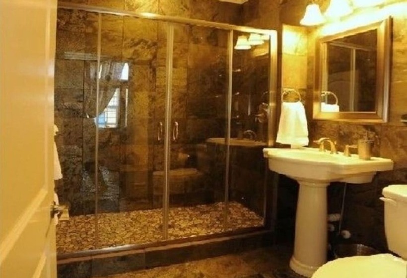 مبيت وإفطار Hamilton House Inn
