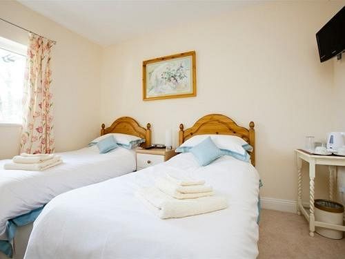 مبيت وإفطار Two Acres