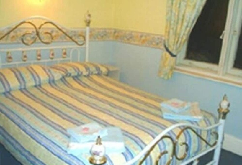 مبيت وإفطار Waverley Guest House
