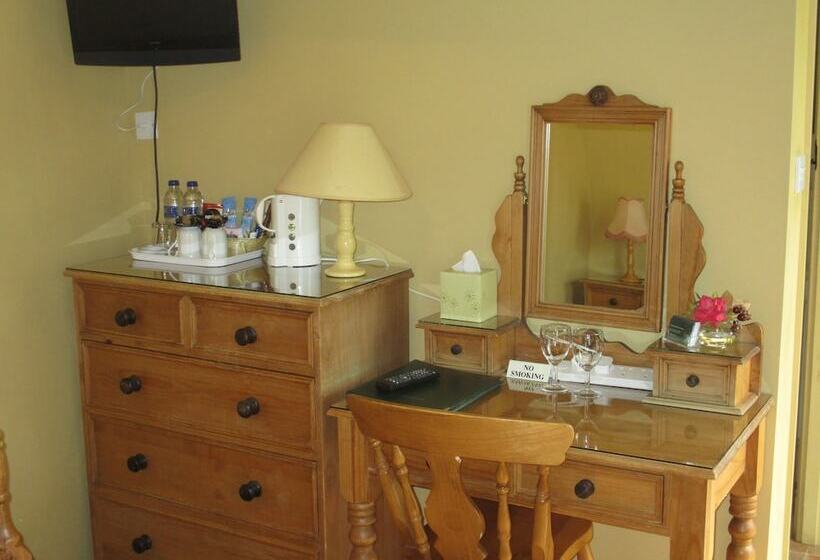 Brambles Bed And Breakfast