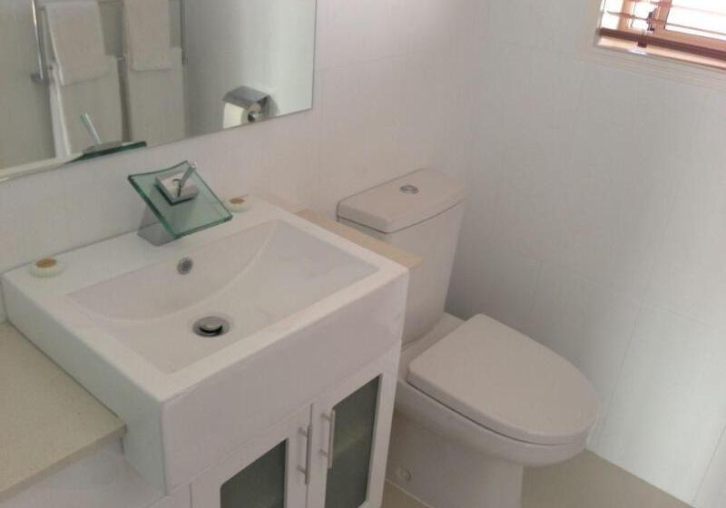 Byron Central Apartments