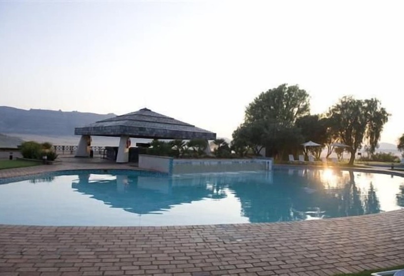 ホテル Black Mountain Leisure & Conference