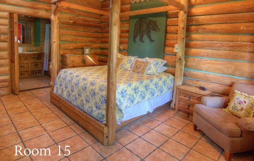 בית מלון כפרי Florida House Inn