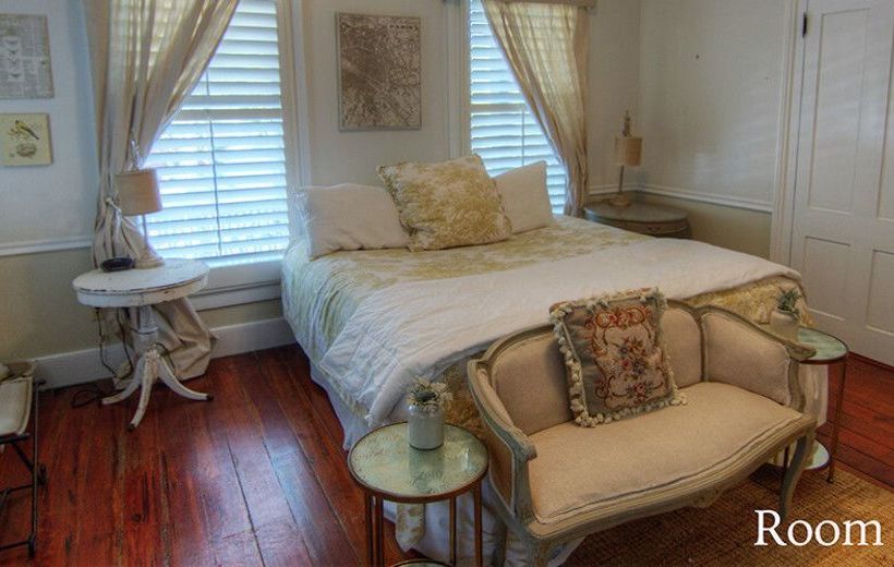 בית מלון כפרי Florida House Inn