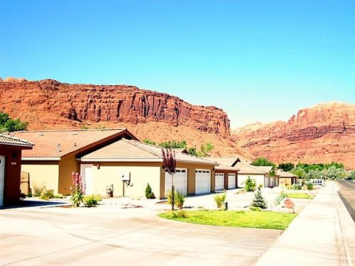 Hotel Moab Lodging Vacation Rentals