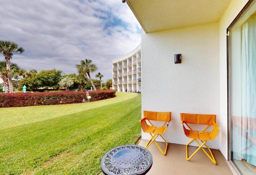 فندق Pirates Bay Guest Chambers and Marina