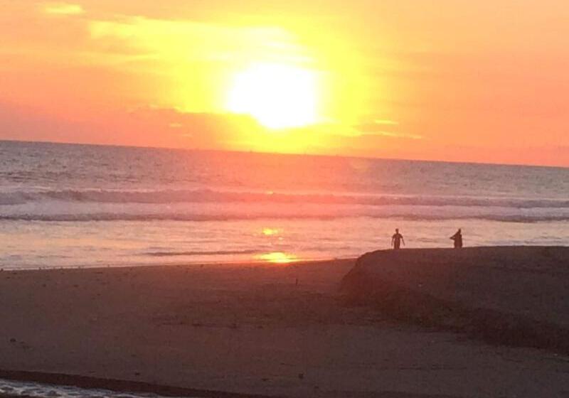 هتل Sabas Beach Resort