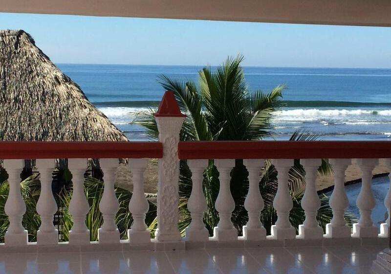 هتل Sabas Beach Resort