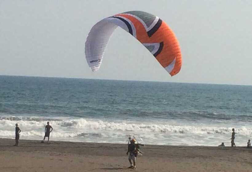 هتل Sabas Beach Resort