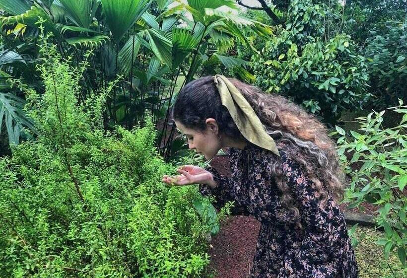 هتل Vista Del Cerro