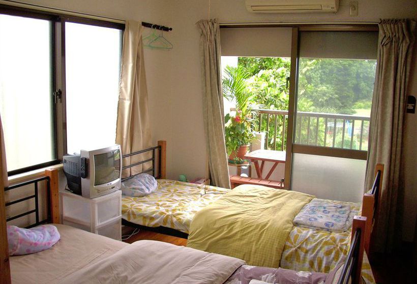 Pensione Guest House Shiraho Friends House