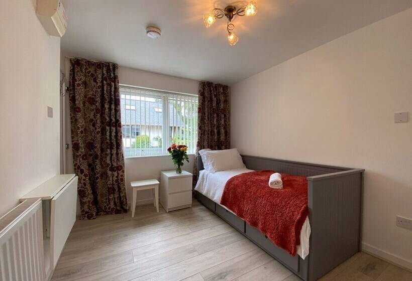 פנסיון Snowdonia Mountain Lodge