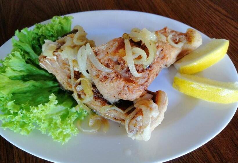 فندق صغير Restauracja Teo