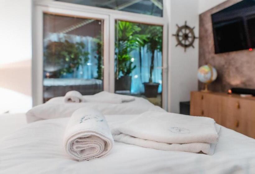 Apartamenty Kapitańskie   Pływające