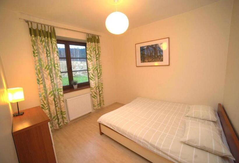 تختخواب و صبحانه Apartamenty Dom Na Wzgórzu Gardenia