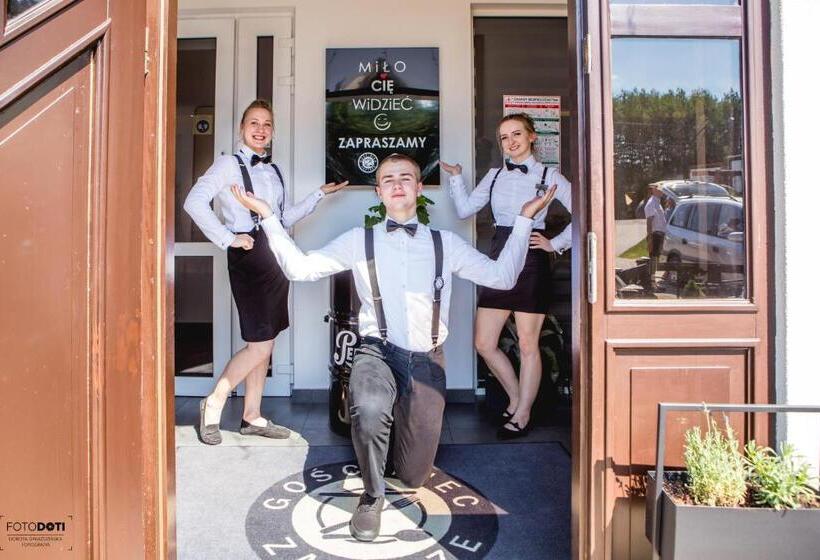 ベッドアンドブレックファースト Gościniec Zacisze I Blisko A2 Dąbie Uniejów I Restauracja