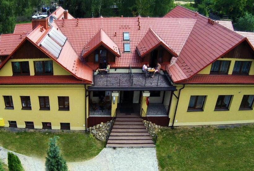 تختخواب و صبحانه Pensjonat Lew Jaskiniowy