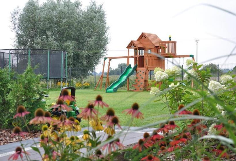 مبيت وإفطار Tulipanowy Gościniec