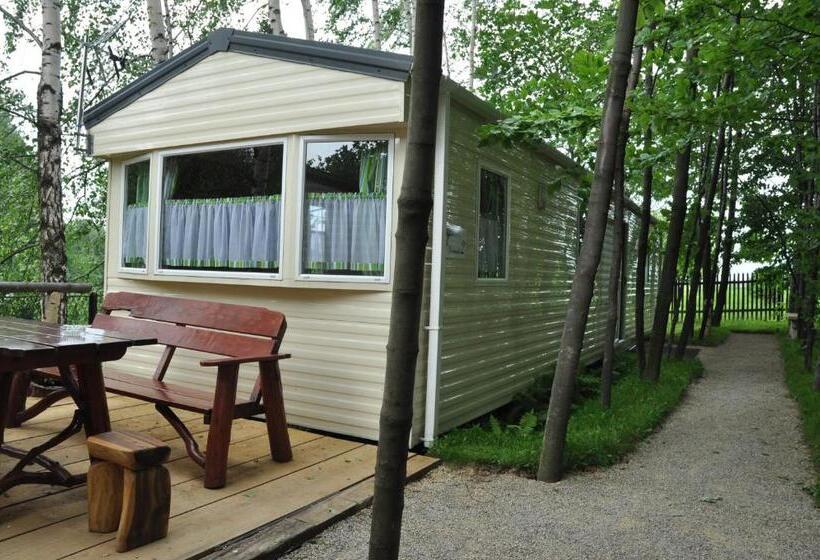 ホテル Agroturystyka Wichrowe Wzgorze