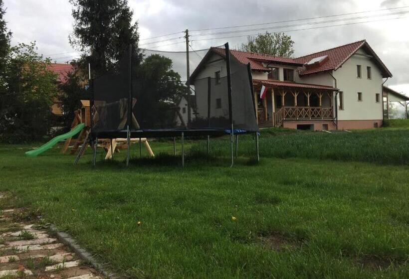 ホテル Bajanówka